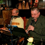 Apetyty podsycał zespół muzyczny grający subtelny smooth jazz