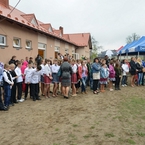 Czasem przestawało padać i można było wyjść spod namiotów
